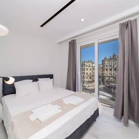 Cozy King Bedroom Dw Apt Kisla1 * Antalya